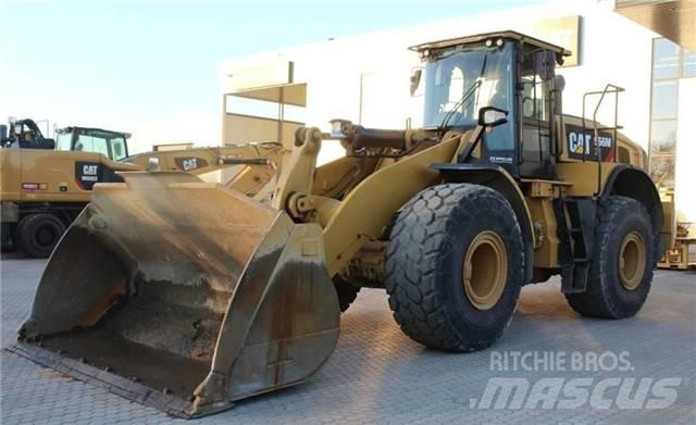 CAT 966M Kolesni nakladalci