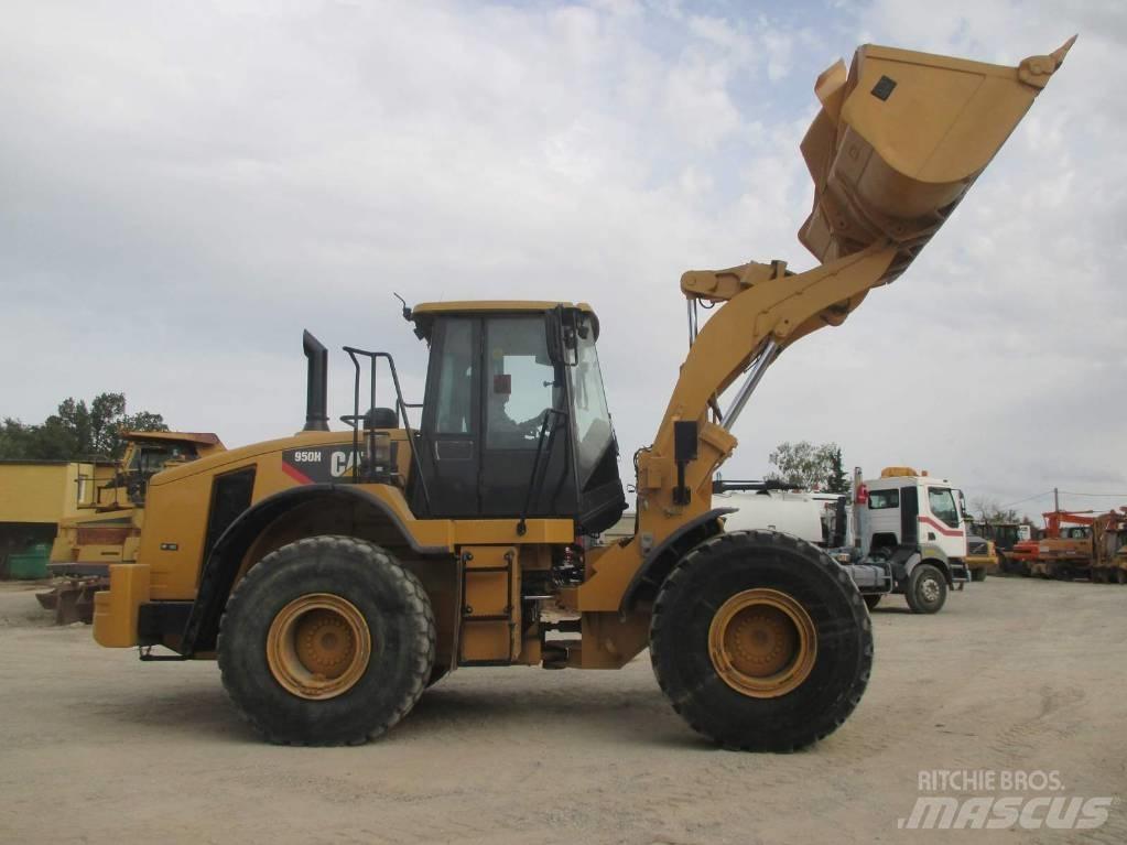 CAT 950 H Kolesni nakladalci