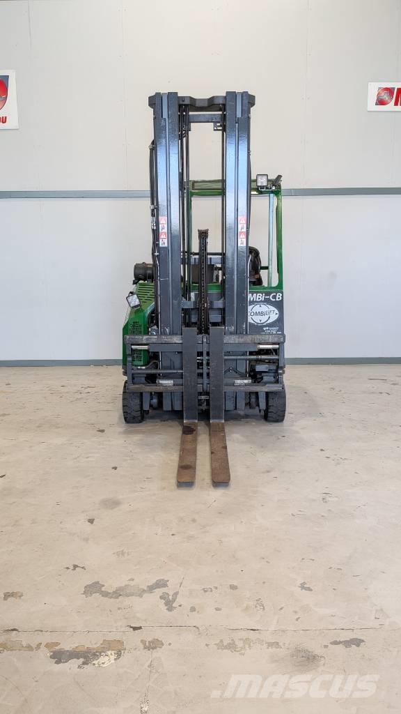 Combilift CB 3000 4-Smerni viličarji