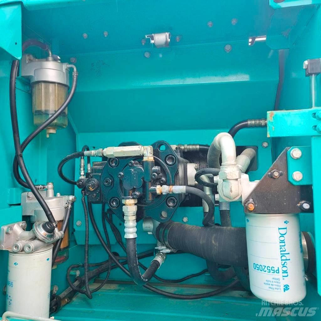 Kobelco SK 200 Bagri goseničarji