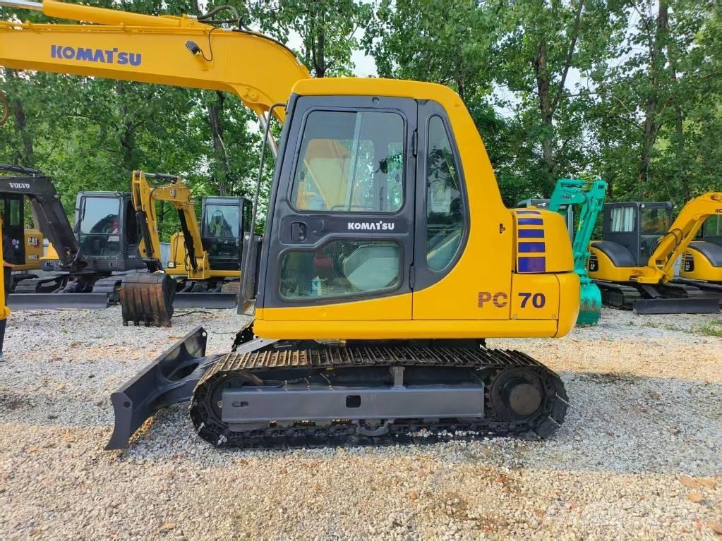 Komatsu PC 70 Mini bagri <7t