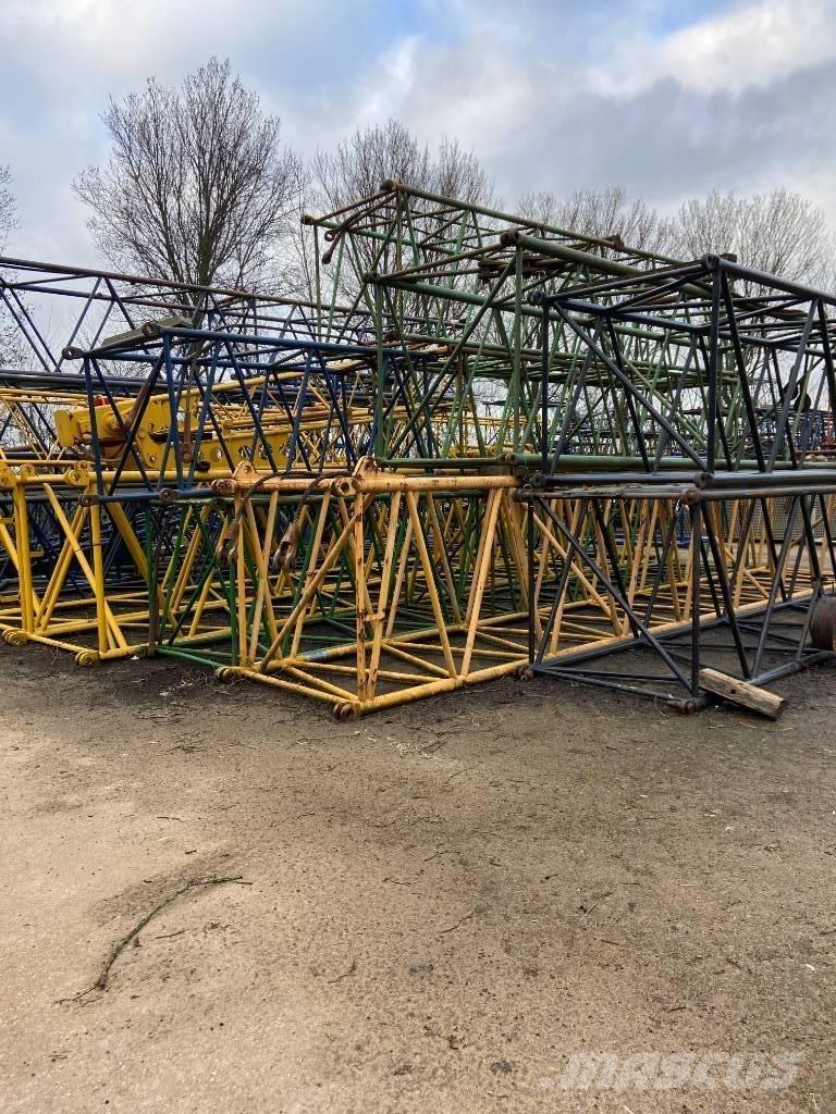  Several boom parts Rezervni deli in oprema za dvigala
