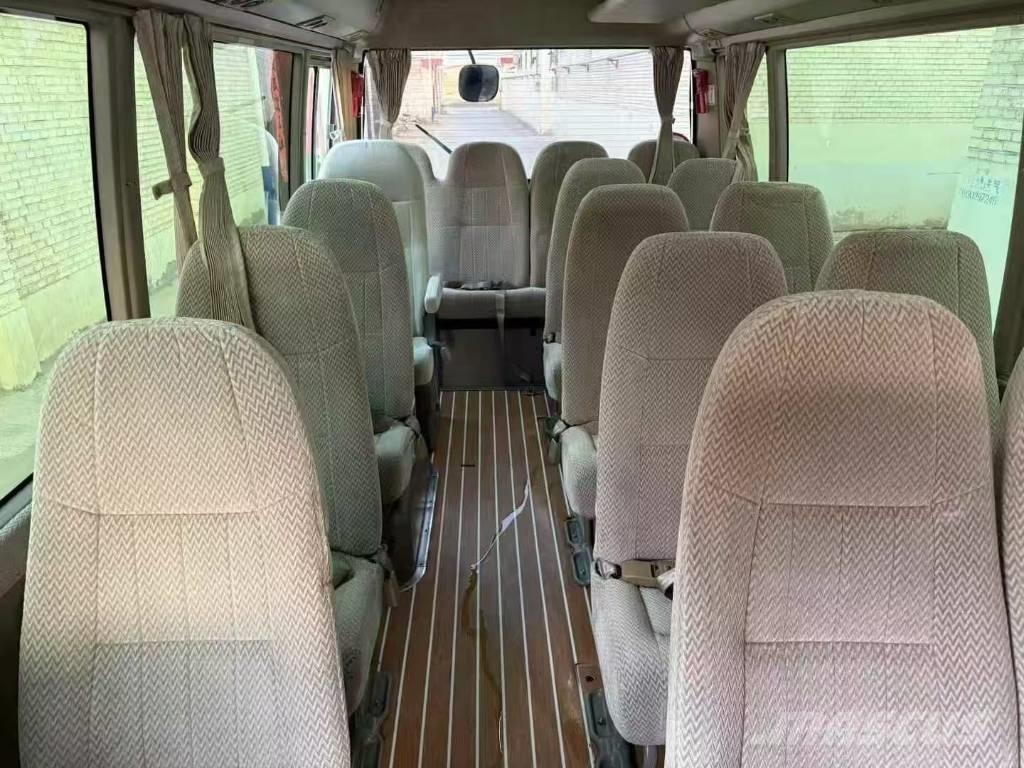 Toyota Coaster Bus Mini avtobusi