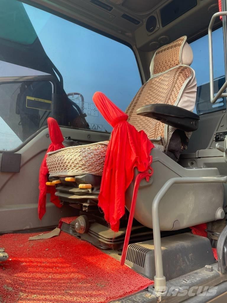 Volvo EC 210 Bagri goseničarji