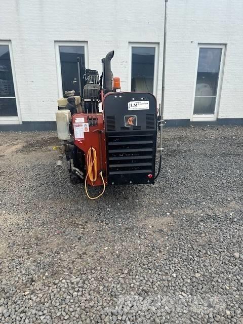 Ditch Witch JT 5 Oprema za vodoravno smerno vrtanje