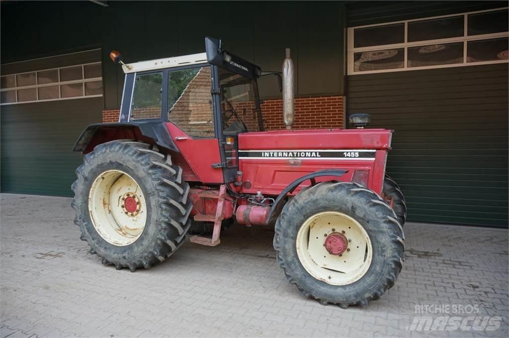 Case IH IHC 1455 Traktorji