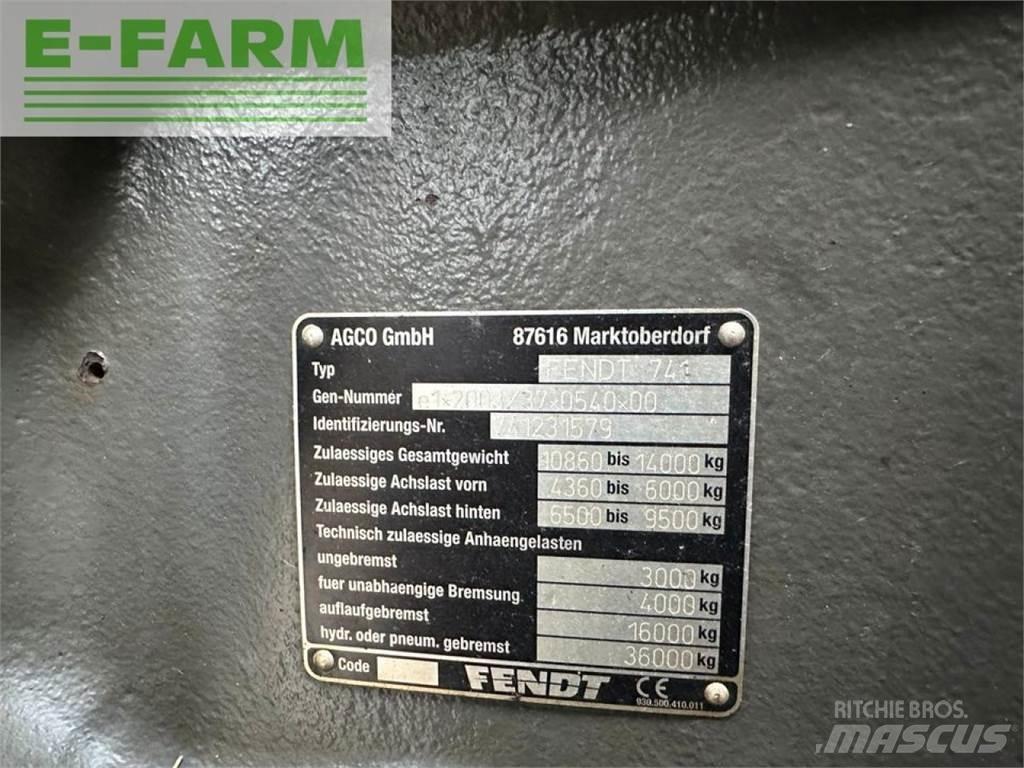 Fendt 720 Vario Traktorji