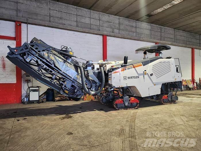 Wirtgen W130CFi Stroji za betonsko galanterijo