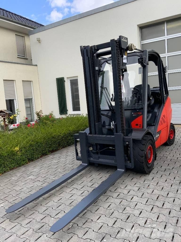Linde H35T-02 Plinski viličarji