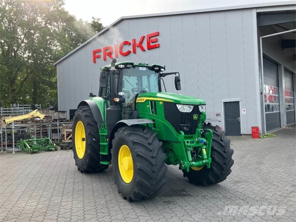 John Deere 6M220 Traktorji