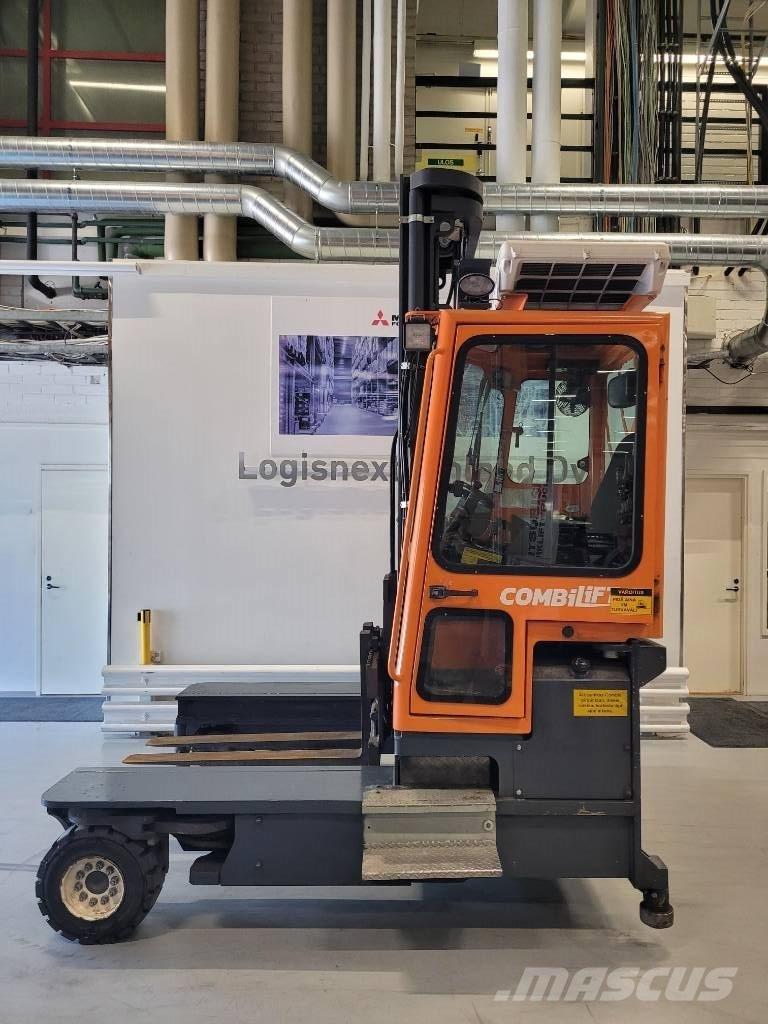 Combilift C 4000 4-way reach trucks