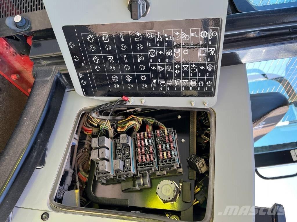 CAT 907H2 Kolesni nakladalci