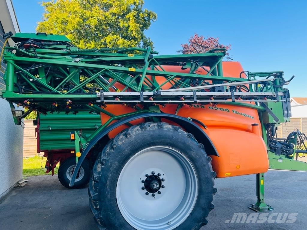 Amazone UX 5200 Vlečne škropilnice