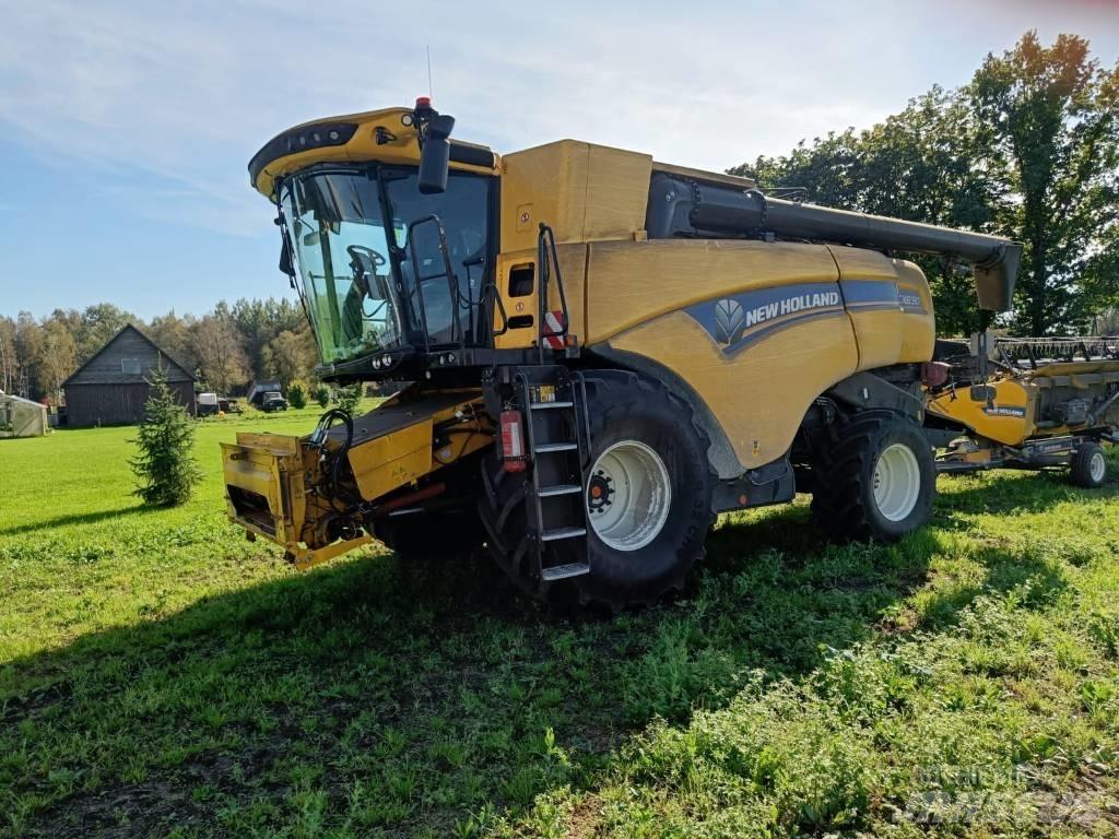 New Holland CX 8.90 Kombajni