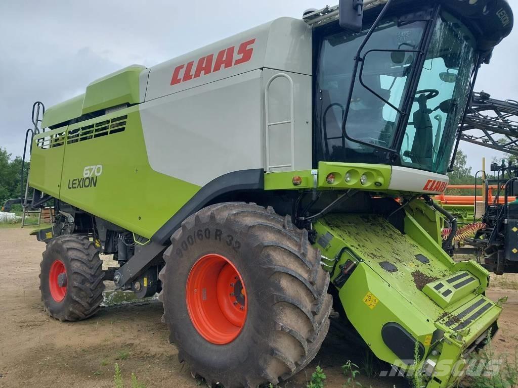 CLAAS Lexion 670 Kombajni
