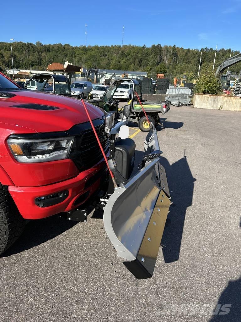 Hilltip Vikplog Snežne deske in plugi