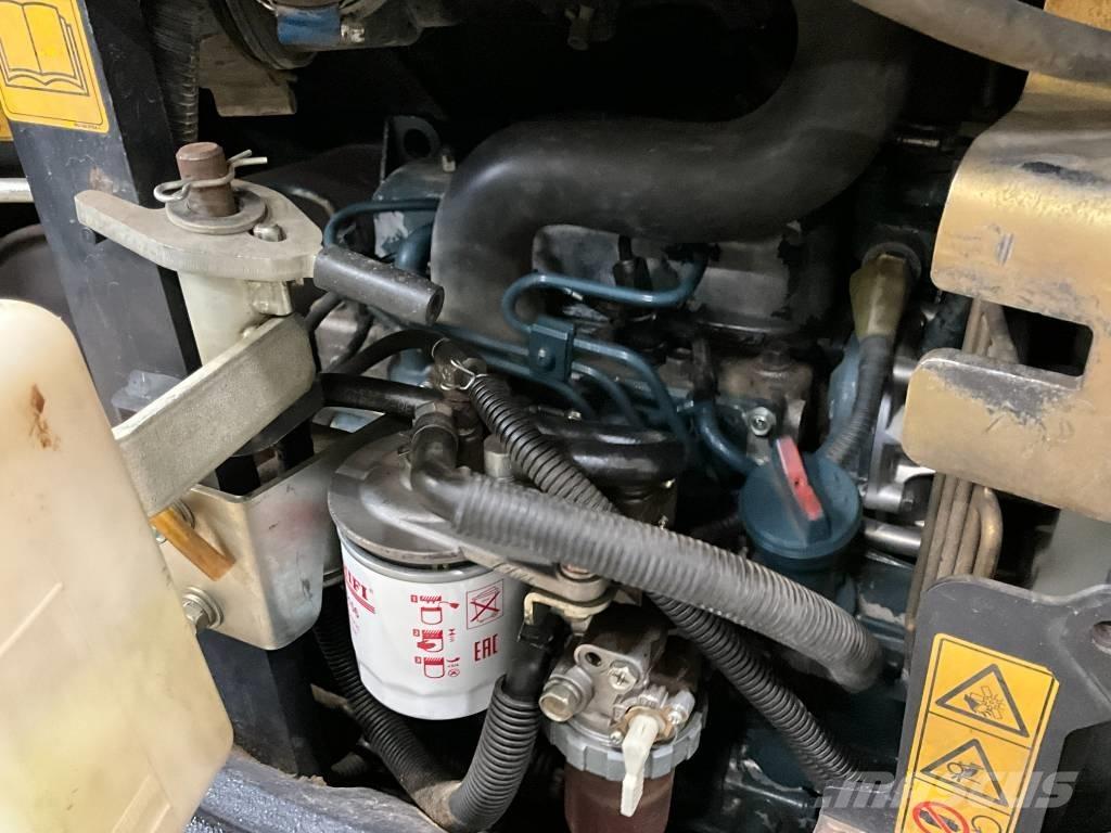 Kubota U 27-4 Mini bagri <7t