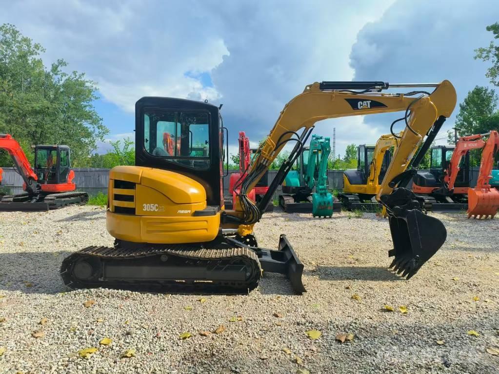 CAT 305 CR Mini bagri <7t