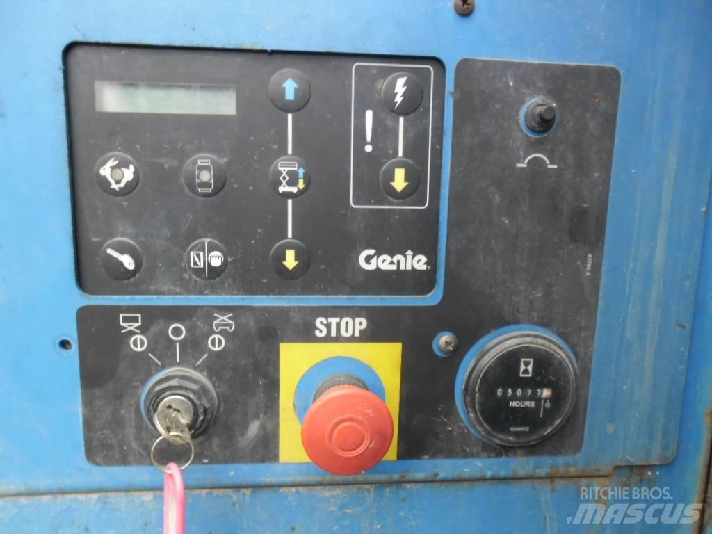 Genie GS 5390 RT Škarjaste dvižne ploščadi