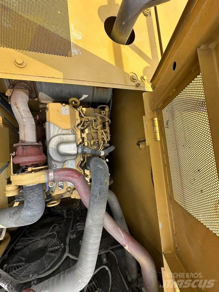 CAT 320GC Bagri goseničarji