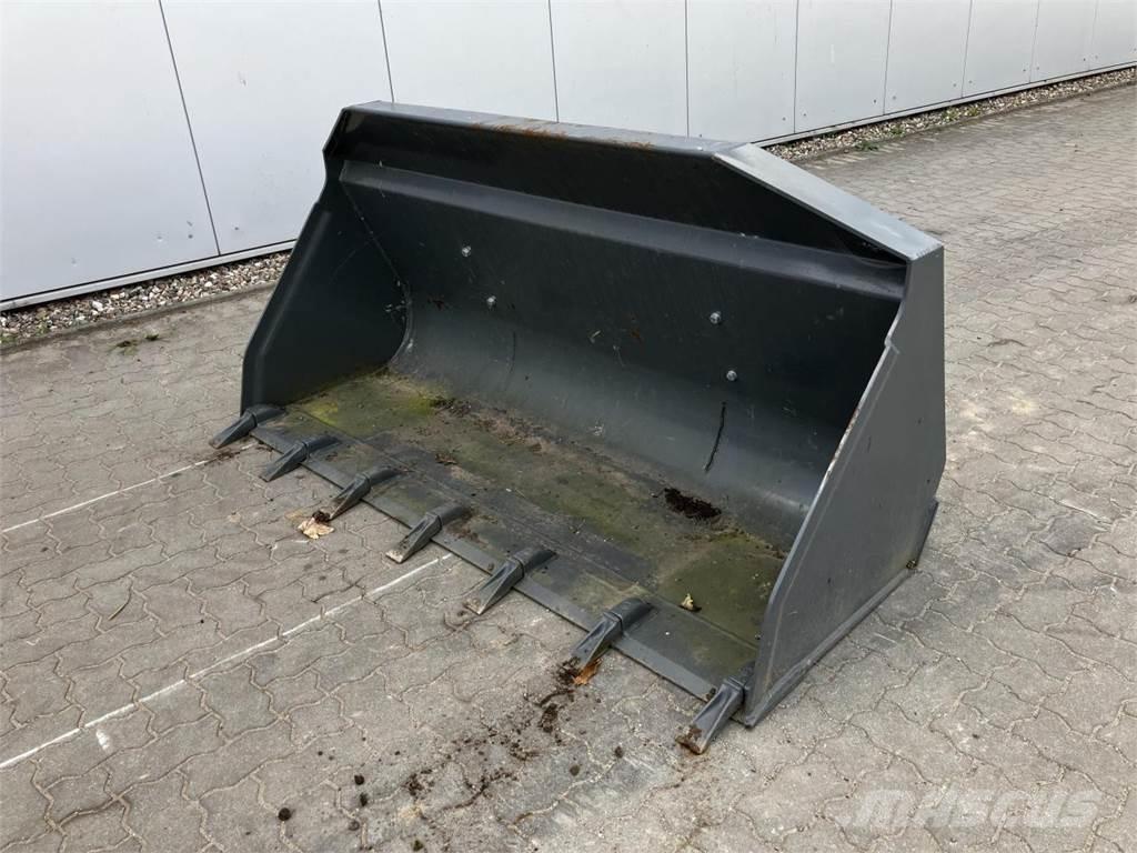 Kramer 2150 mm Priključki za čelni nakladalec