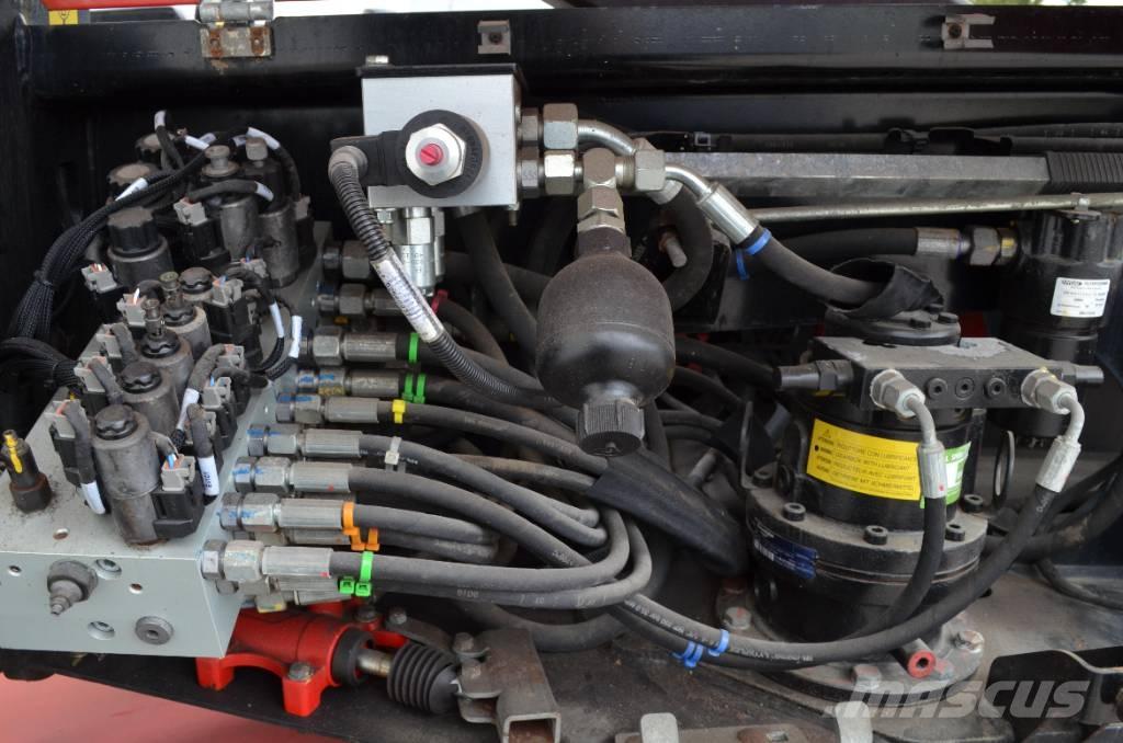 Manitou ManGo 12 Zglobne dvižne ploščadi