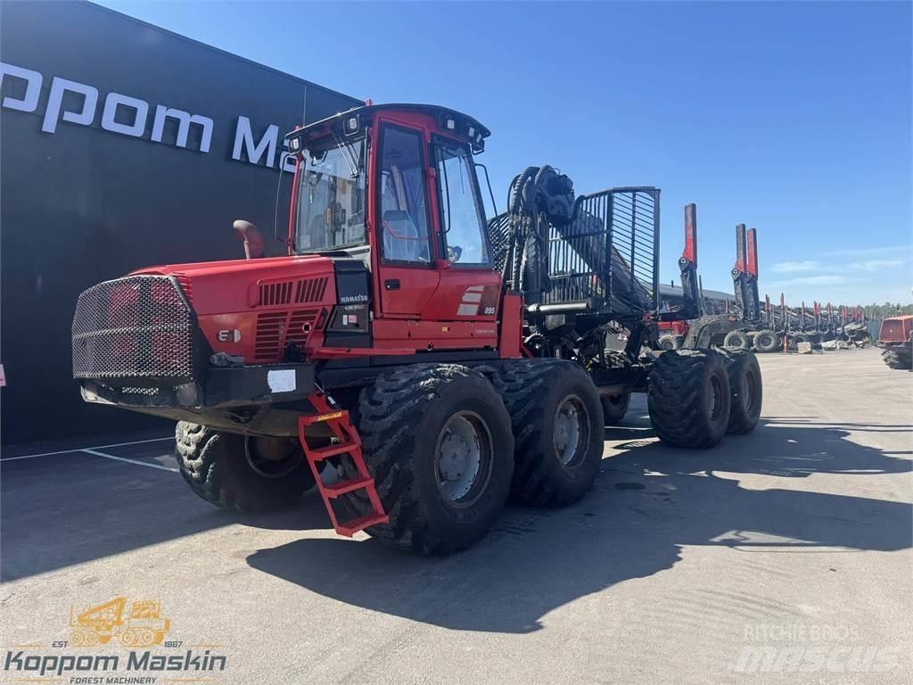 Komatsu 895 Forwarderji