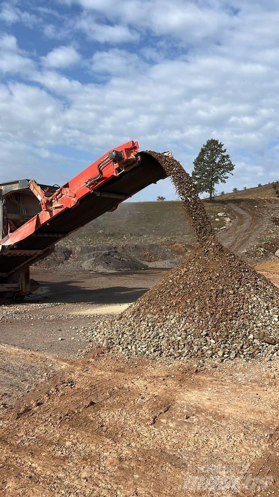 Sandvik QI240 Mobilni drobilniki