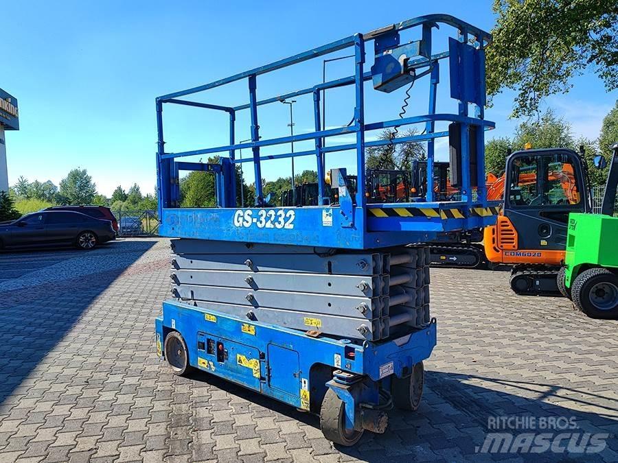 Genie GS-3232 Škarjaste dvižne ploščadi