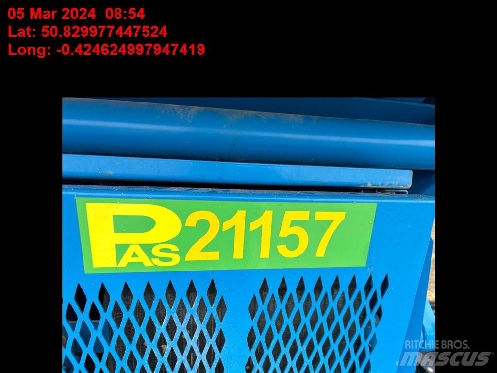 Genie GS 4390 Škarjaste dvižne ploščadi