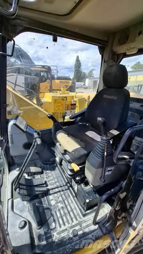 Komatsu PC 138 US-8 Bagri goseničarji