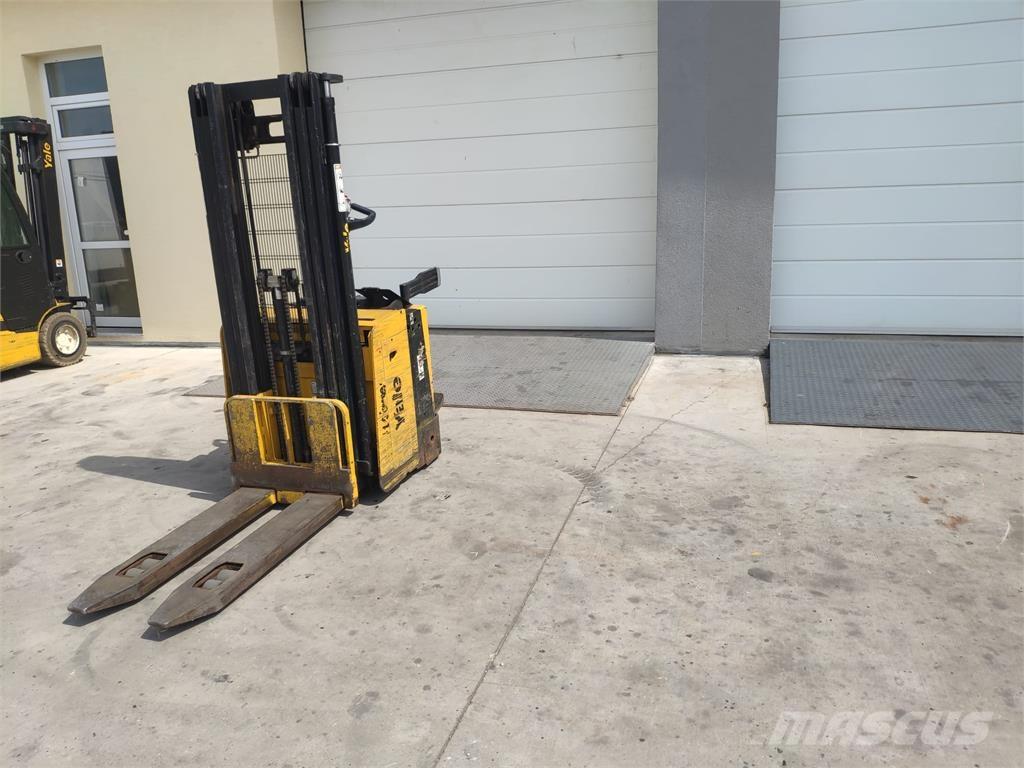 Yale MS15X IL Samopogonski ročni viličarji