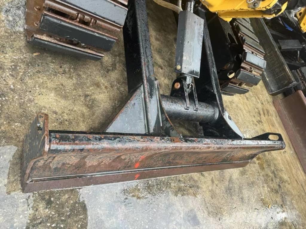 CAT 303 E CR Bagri goseničarji