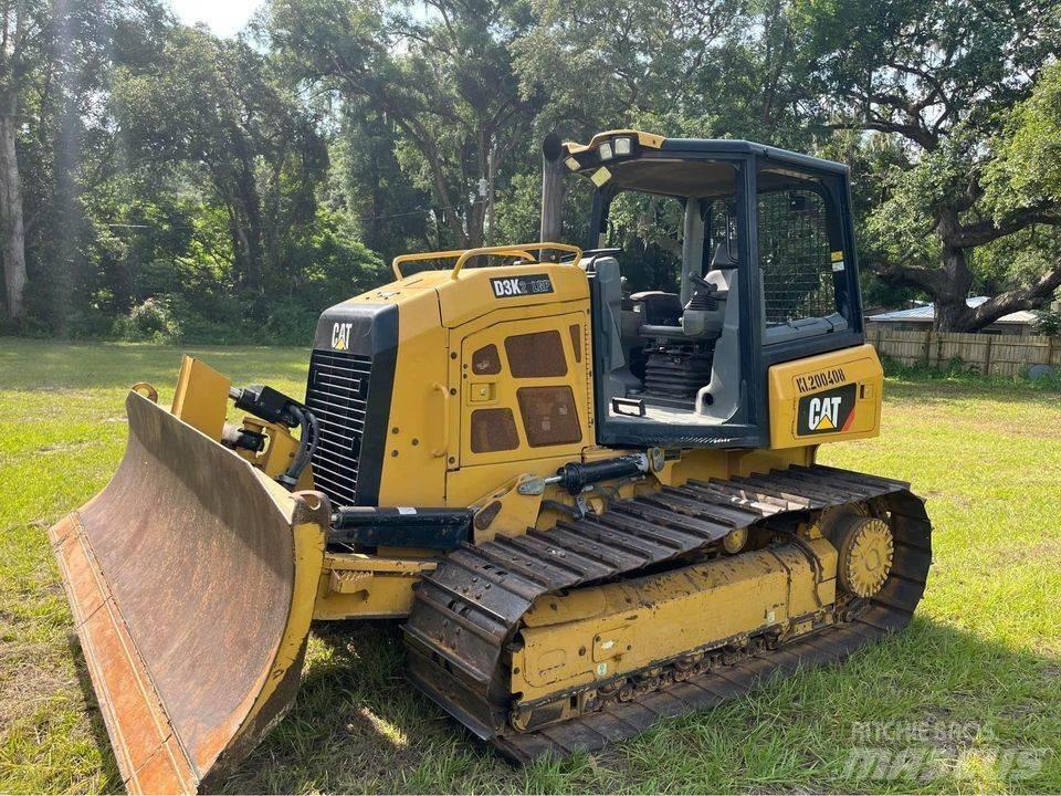 CAT D 3 K 2 LGP Buldožerji goseničarji