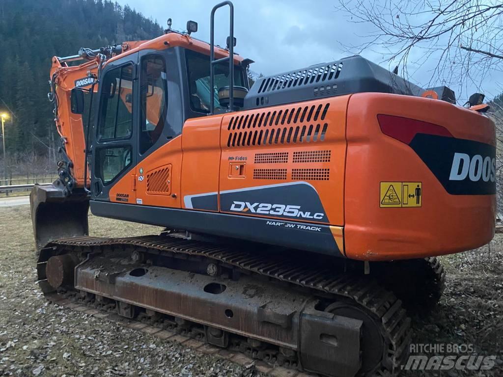Doosan DX 235 NLC-5 Bagri goseničarji