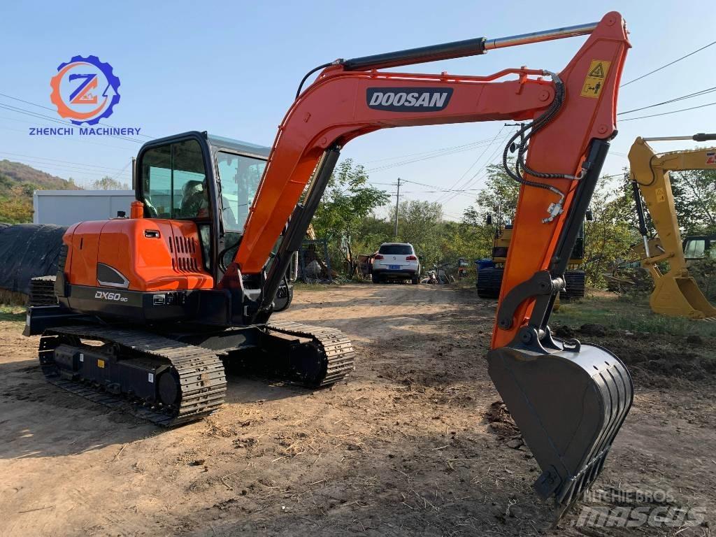 Doosan DX 60 Mini bagri <7t