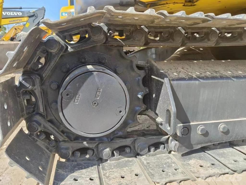 Komatsu PC55 Bagri goseničarji