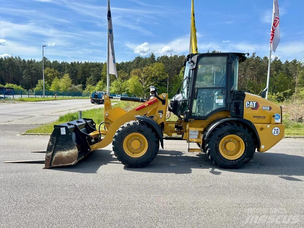 CAT 908NG Kolesni nakladalci