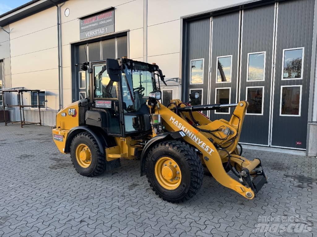 CAT 906 Next Gen Kolesni nakladalci