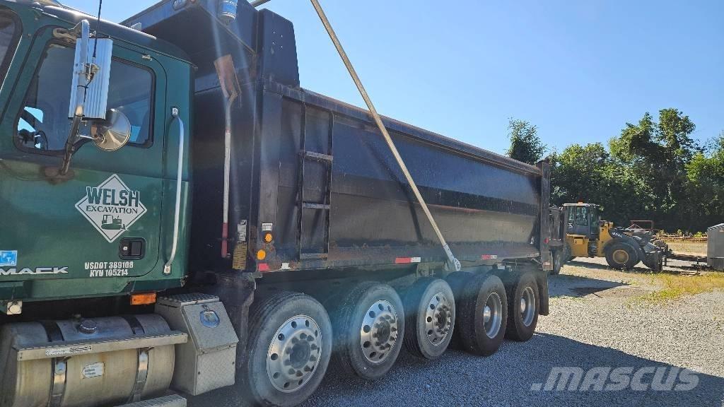 Mack CTP613 Kiper tovornjaki