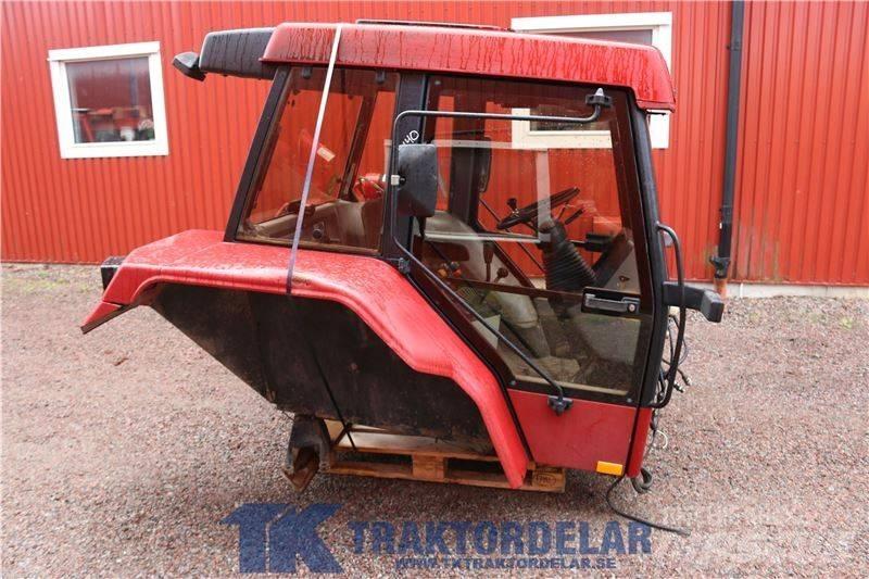CASE 5140 Maxxum Kabine in notranjost