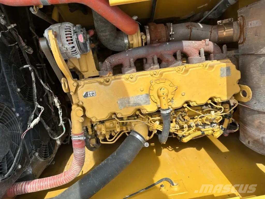 CAT 330GC Bagri goseničarji