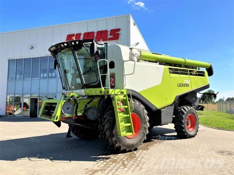 CLAAS LEXION 750 Kombajni