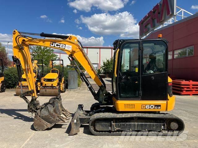 JCB 60 C-2 Mini bagri <7t
