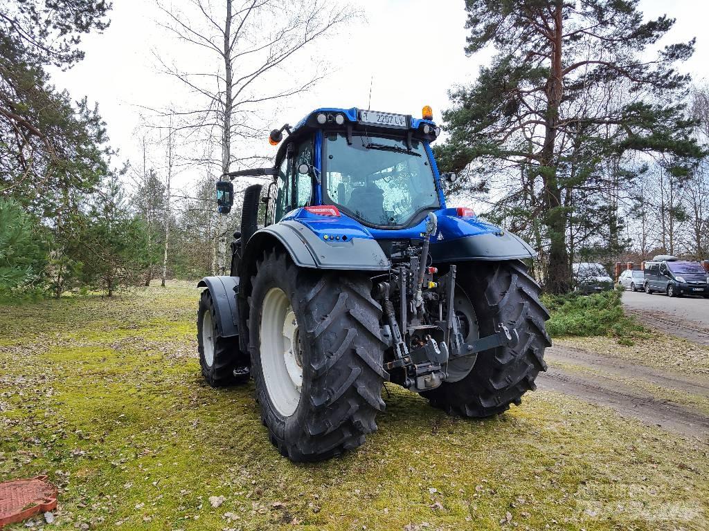 Valtra T 194 Active Traktorji