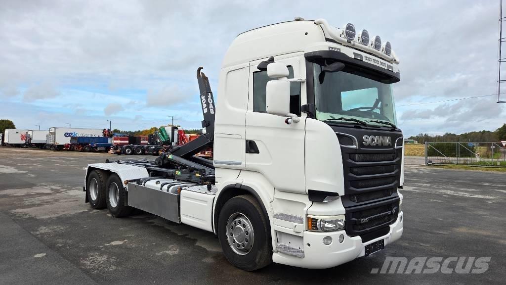 Scania R520 6X4 Kotalni prekucni tovornjaki