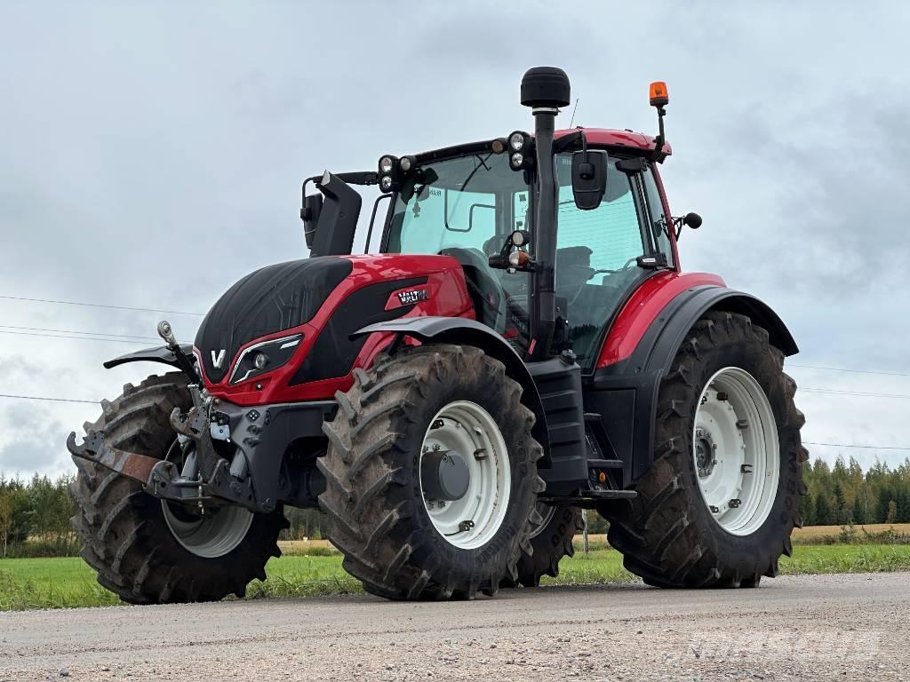 Valtra T 194 Traktorji