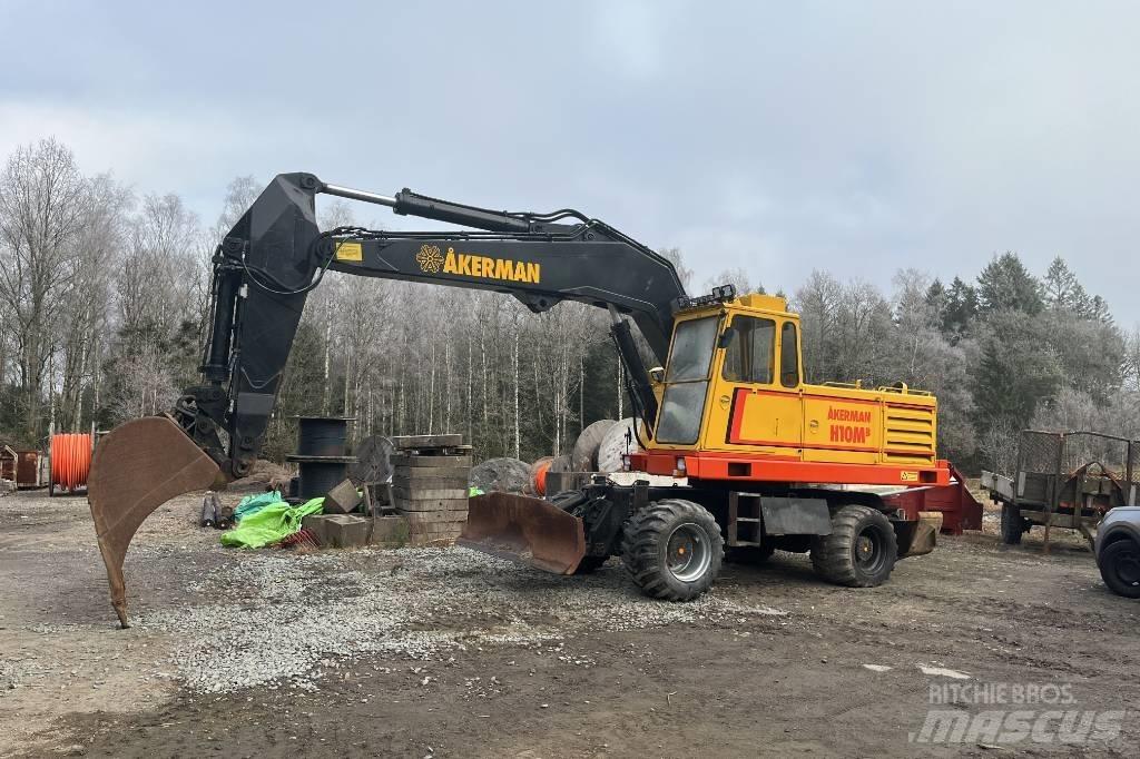 Åkerman H 10 M B Bagri na kolesih