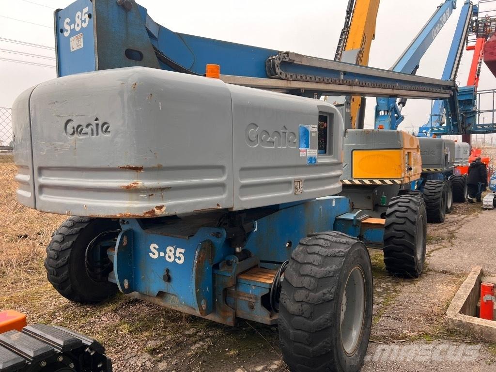 Genie S 85 Zglobne dvižne ploščadi