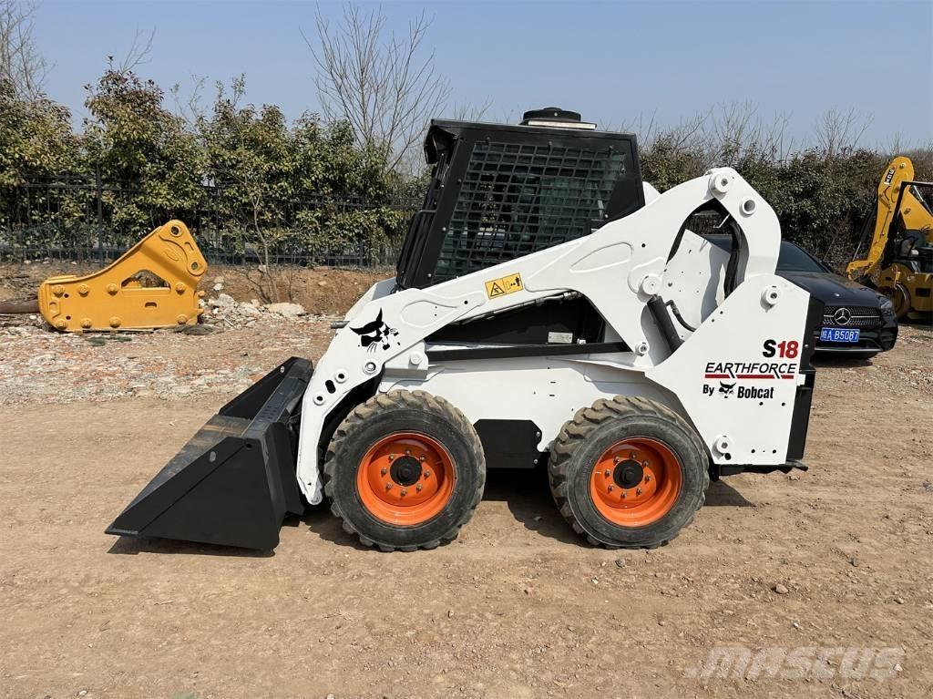 Bobcat S 18 Skid steer mini nakladalci